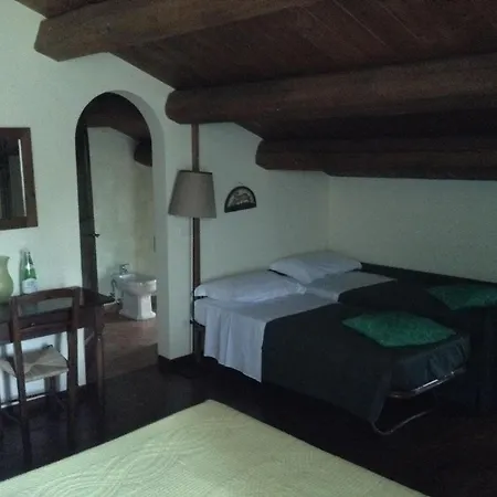 Villa Spacious With Swimming Pool
