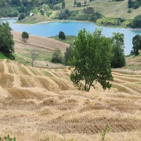 By With Garden Views Cingoli
